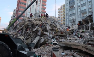 Adana'da yıkılan bina soruşturmasında tutuklu sayısı 16 oldu