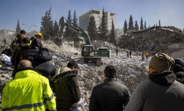 Prof. Dr. Güner'den afet bölgesindeki 'salgınlara' karşı uyarı