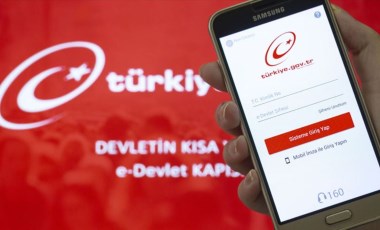 Afetzedeler geçici kimlik belgelerini e-Devlet’ten alabilecek