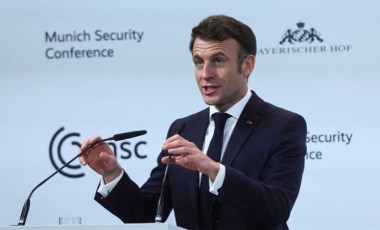 Macron: 'Rusya'nın yenilgiye uğratılmasını istiyorum'