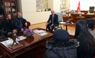 Kemal Kılıçdaroğlu, Malatyalı depremzede aileyi kabul etti