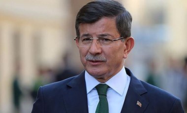 Ahmet Davutoğlu, Kızılay'ın çadır skandalına dair konuştu: Meşru kılmasınlar