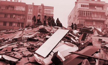 7,4 büyüklüğündeki deprem için Türkiye'ye ilk yardım Azerbaycan'dan