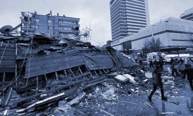 Kahramanmaraş'taki 7,4'lük depremin ardından kritik karar: Valilerin görev yerleri değiştirildi!