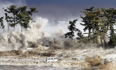 Tsunami alarmı geri çekildi