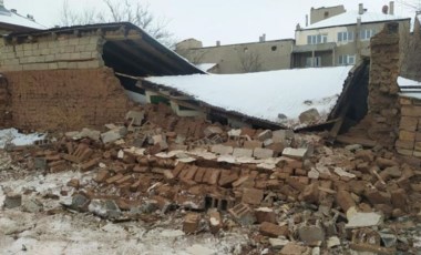 Kahramanmaraş merkezli deprem Sivas'ta da hasara yol açtı