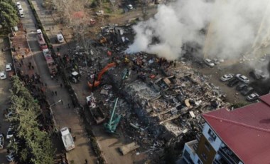 Türkiye Kahramanmaraş'taki depremle uyandı: İşte en karanlık günden kareler...