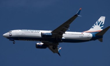 SunExpress, deprem bölgesi kalkış ve varışlı uçuşlarını ücretsiz yaptı