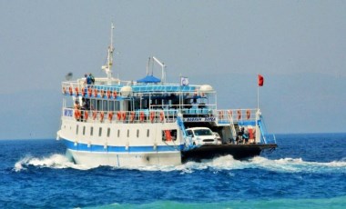 Bodrum'da feribot seferine 'fırtına' engeli