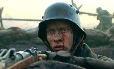 Oscar Ödüllü Batı Cephesinde Yeni Bir Şey Yok filmi konusu ne? All Quite On The Western Front (Batı Cephesinde Yeni Bir Şey Yok) filmi oyuncuları kimler?