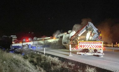 Kütahya'da kimyasal madde yüklü TIR devrildi