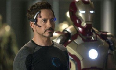 Iron Man filminin konusu nedir? Iron Man filminin oyuncuları kimler?