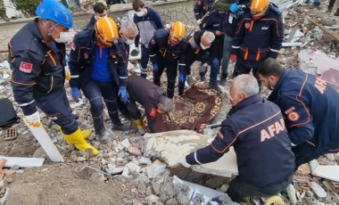 40 gün sonra enkazdan bir kişinin cansız bedeni çıkarıldı