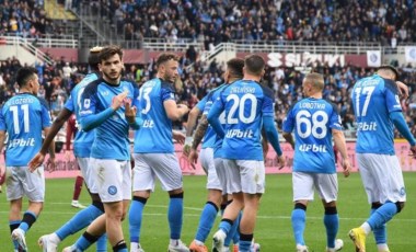 Serie A'da lider Napoli, Torino deplasmanından farklı galip dönüyor