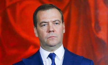 Medvedev: UCM'nin Putin kararı korkunç sonuçlar doğuracak