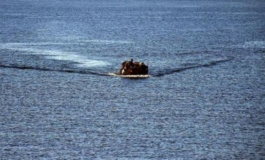 Tunus açıklarında göçmen teknesi battı: 5 ölü, 28 kayıp