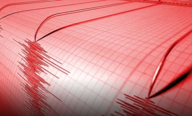 Son Dakika: Kahramanmaraş'ta 5.3, 4 ve 4.2 büyüklüğünde deprem... Çevre illerden de hissedildi