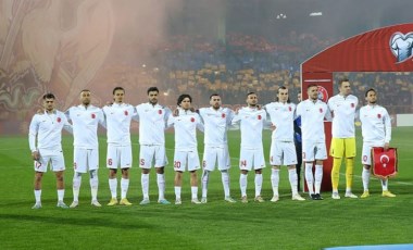 Ermeni taraftarlar, İstiklal Marşımızı ıslıkladı