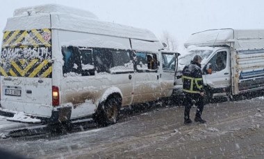 Şırnak’ta öğrenci servisi kaza yaptı: 11 öğrenci yaralı