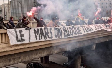 Fransa'da işçiler emeklilik reformuna karşı greve gidiyor