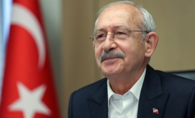 Adaylığı ilan edilen Kemal Kılıçdaroğlu kurmaylarıyla program çalıştı