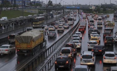 İstanbul'da trafik yoğunluğu yüzde 85'e ulaştı