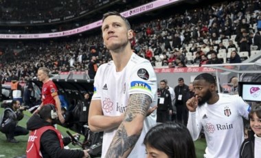 Hollandalı futbolcu Wout Weghorst'un Beşiktaş'a dönebileceği iddiası