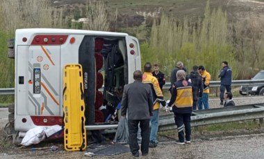 Sivas’ta otobüs kazası: 10 yaralı