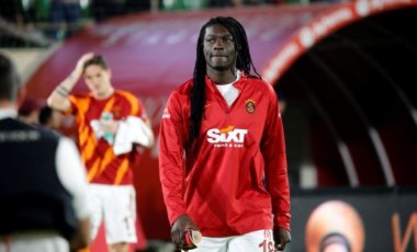 Galatasaray'da Bafetimbi Gomis krizi çözüldü