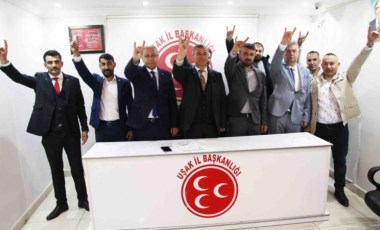 Zafer Partisi'nden istifa eden 25 kişi MHP'ye katıldı