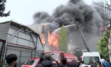 Akit gazetesinin de bulunduğu binada yangın