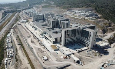 İzmir Şehir Hastanesi yine açılamadı