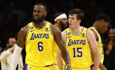 NBA'de Lakers yarı finale yükseldi!