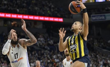 Fenerbahçe Beko'lu Carsen Edwards, Anadolu Efes maçının şifresini verdi