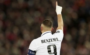 Karim Benzema, Barcelona'yı yıktı!