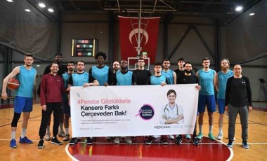 Basketbolculardan kansere pembe gözlük