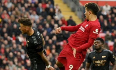 İngiltere Premier Lig'de Liverpool ile Arsenal yenişemedi