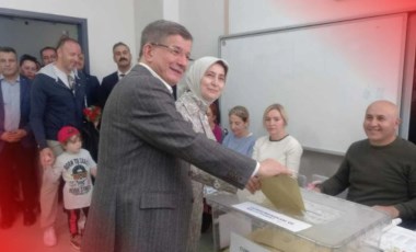 Gelecek Partisi Genel Başkanı Davutoğlu oyunu kullandı: '14 Mayıs'ın bir dönüm noktası olacağı kanaatindeyim'