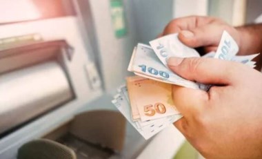 Bankamatikten para çekmek isteyenlere kötü sürpriz: Bankalar kredi kartına nakit avansı kapattı!