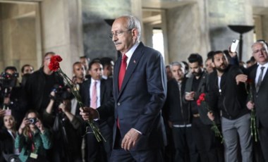 Son dakika... Anıtkabir'de yoğun ilgi: Kemal Kılıçdaroğlu 19 Mayıs'ta Ata'nın huzuruna çıktı