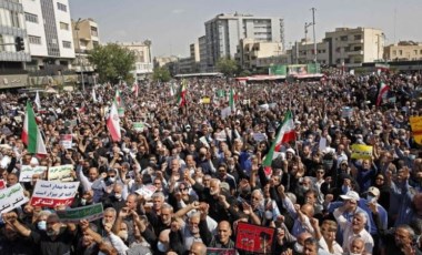 İran'ın bazı eyaletlerinde yönetim karşıtı protestolar başladı