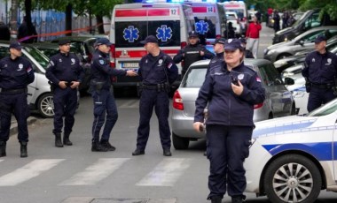 14 yaşındaki Sırp öğrenci, en az dokuz kişiyi silahla vurarak öldürdü