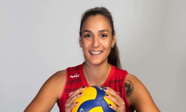 Büşra Cansu Kılıçlı kimdir, kaç yaşında, nereli? Büşra Cansu Kılıçlı hangi takımlarda voleybol oynadı?