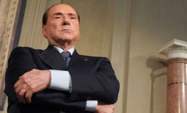 Son dakika... Eski İtalya Başbakanı Berlusconi yaşamını yitirdi