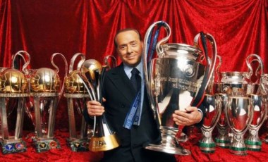 Milan'ın efsane başkanı Silvio Berlusconi futbol tarihe iz bıraktı!