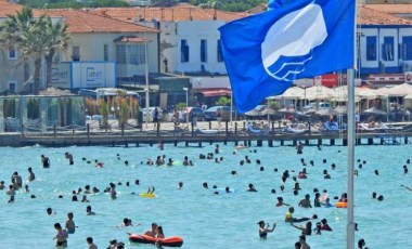 Çeşme yaz sezonuna 14 mavi bayraklı plajı ile giriyor