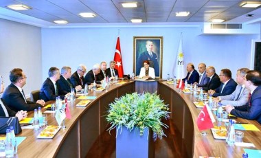 İYİ Parti Genel Başkanı Meral Akşener, partisinin belediye başkanlarıyla bir araya geldi (12 Haziran 2023)