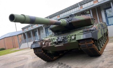 Ukrayna’da Leopard tankını vuran Rus askere 1 milyon ruble ödül