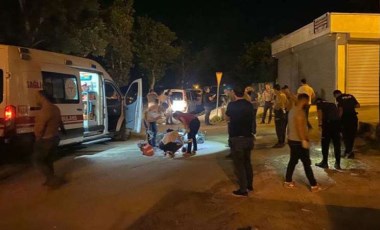 Adana'da sokak ortasında silahlı çatışma: Yoldan geçerken vurulan 5 kişiden 1'i öldü