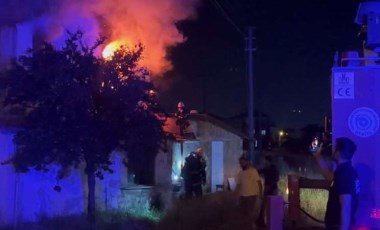 Önce babasını darbetti sonra evi ateşe verdi!